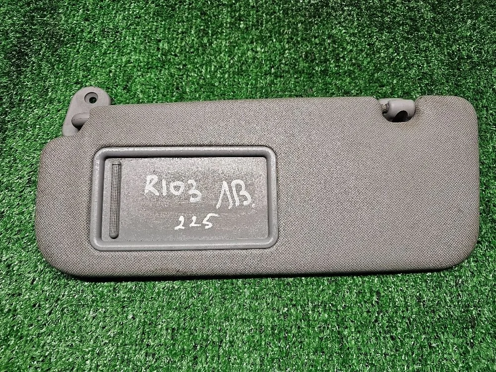 Козырек солнцезащитный левый Kia Rio 3