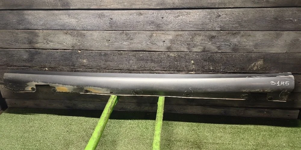 Накладка порога левого Mercedes E-Class W211 рест.