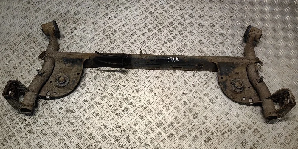 Балка задняя Renault Logan I