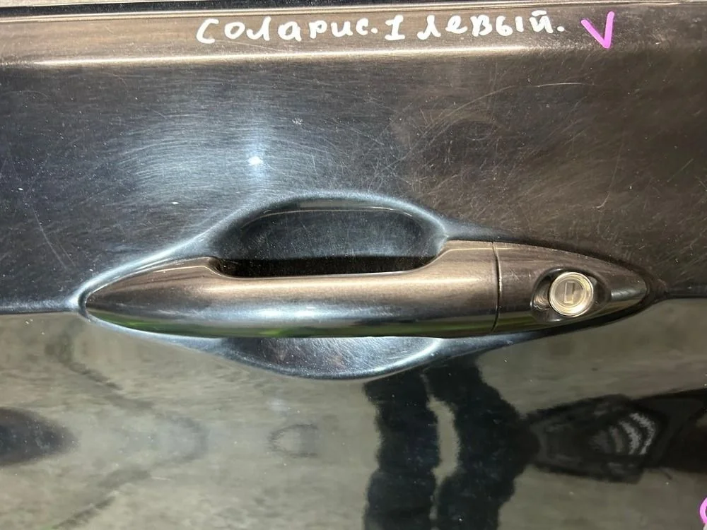Ручка передней левой двери Hyundai Solaris 1
