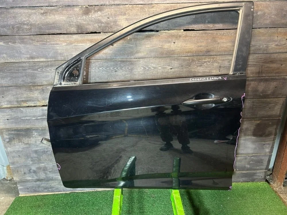 Передняя левая дверь Hyundai Solaris 2014 г.