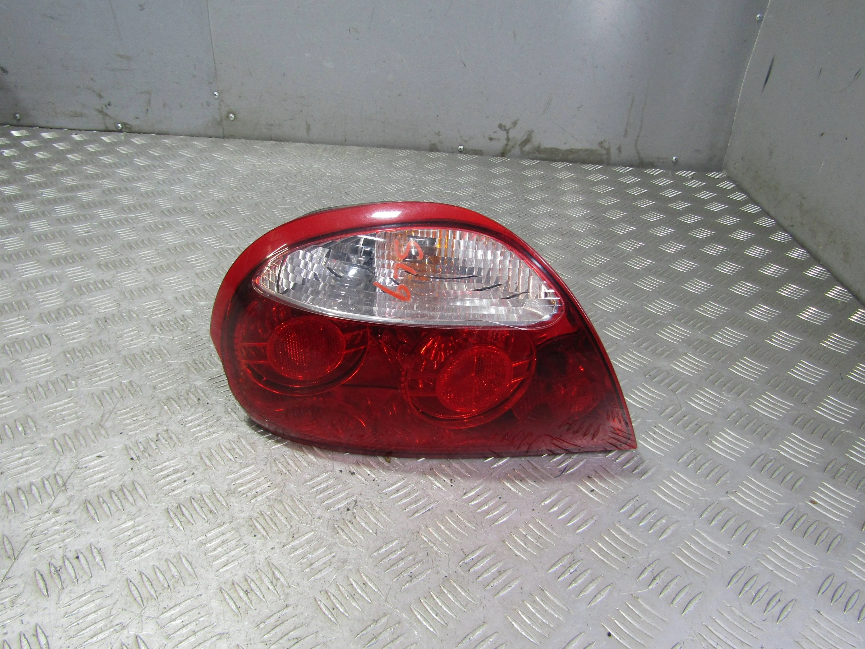 Фонарь внешний левый JAGUAR S-type I рестайлинг (