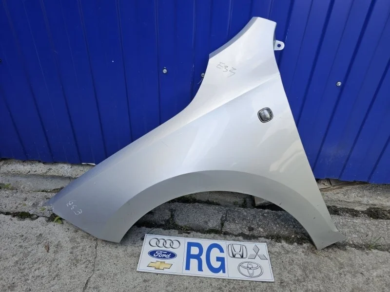 Крыло Skoda Rapid 2013