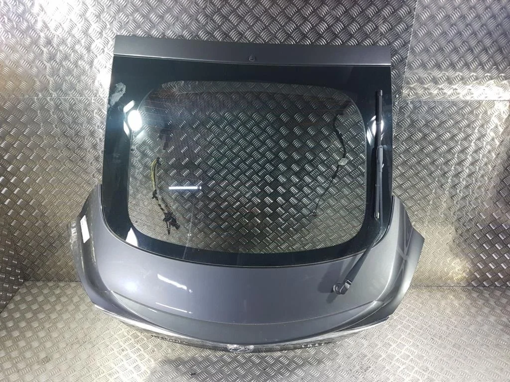 Крышка багажника Opel Insignia I (2008—2013)