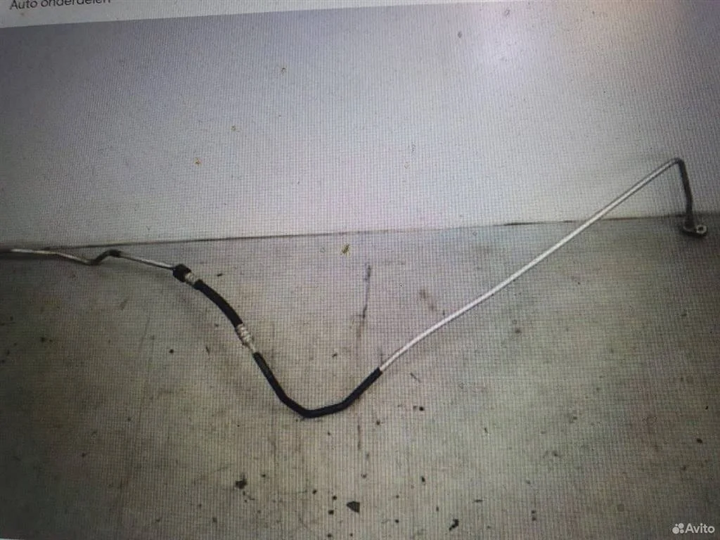 Трубка кондиционера Audi A8 D4 (2010—2014) 4,2