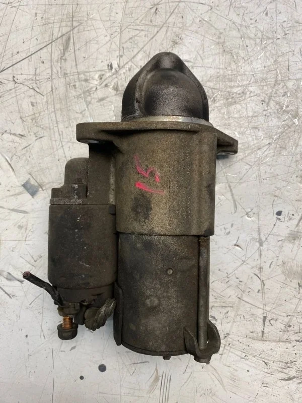 Стартер Opel Astra H 55556092 Z16XER