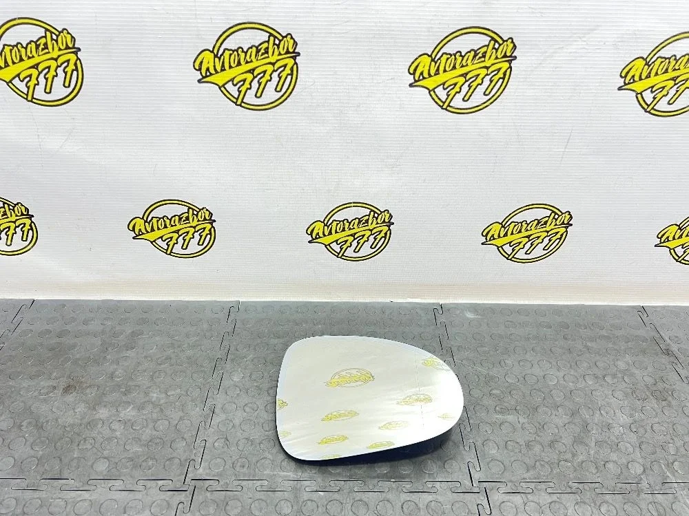 Зеркальный элемент Volkswagen Touareg II (2010—2014)