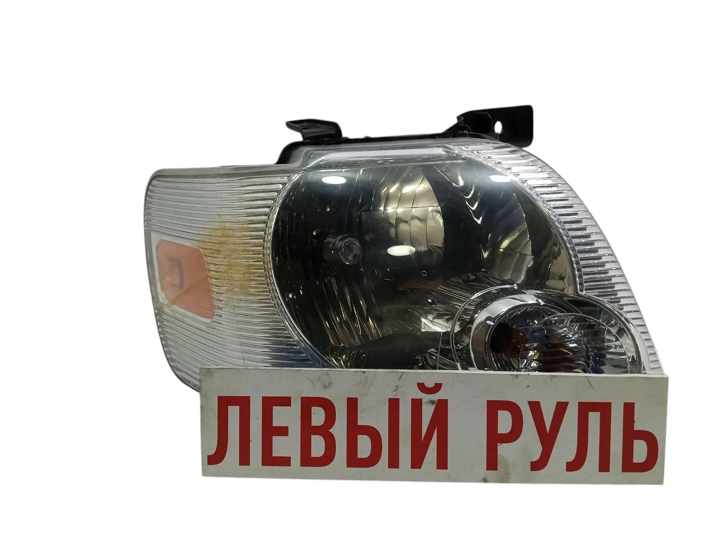 Фара Ford Explorer 2006 U251