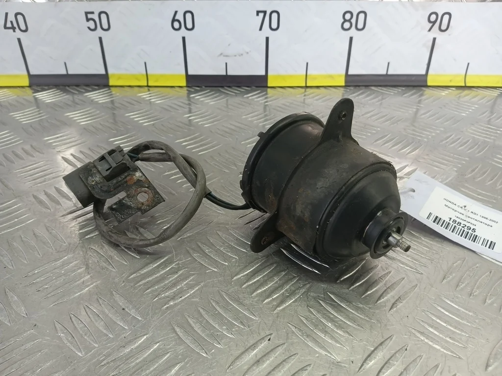 Моторчик вентилятора HONDA CR-V I рестайлинг (199