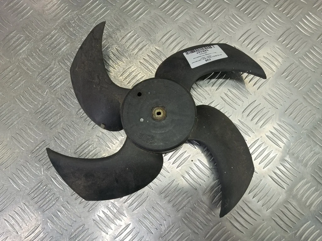 Крыльчатка вентилятора MITSUBISHI Space Star I ре