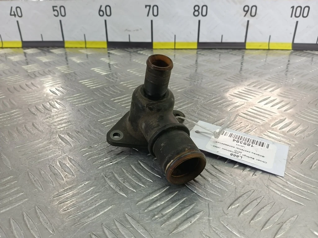 Фланец системы охлаждения Citroen Berlingo I рест