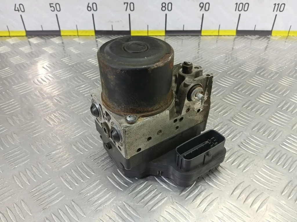 Блок ABS SUBARU Tribeca WX (2004—2007)