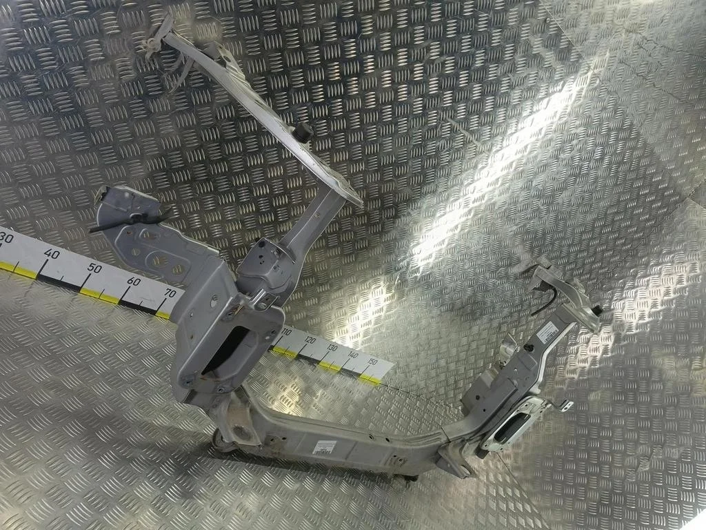 Панель передняя (Телевизор) MITSUBISHI OUTLANDER