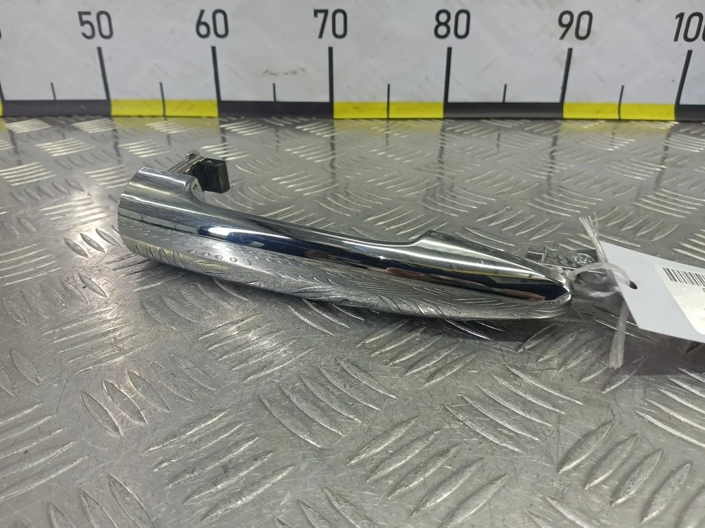 Ручка двери внешняя SUBARU Tribeca WX (2004—2007)