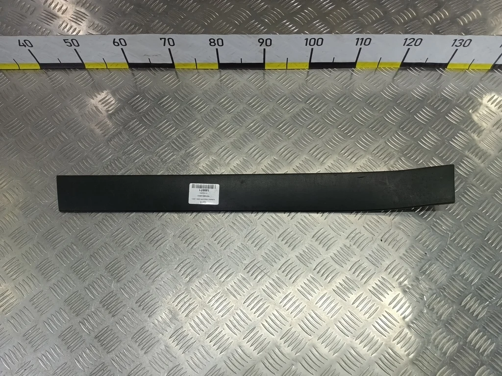 Накладка двери задней SUBARU Tribeca WX (2004—200