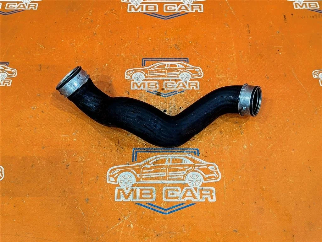 Патрубок интеркулера Mercedes-Benz
