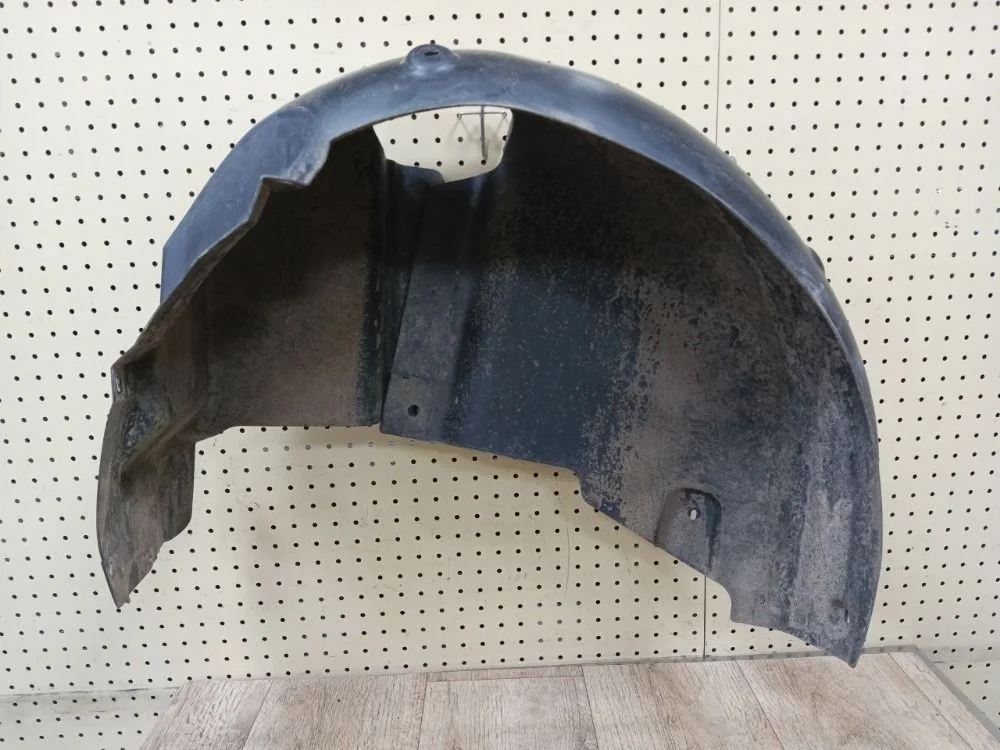 Подкрылок задний Skoda Rapid I (2012—2017) Rapid I (2012—2017) NH3