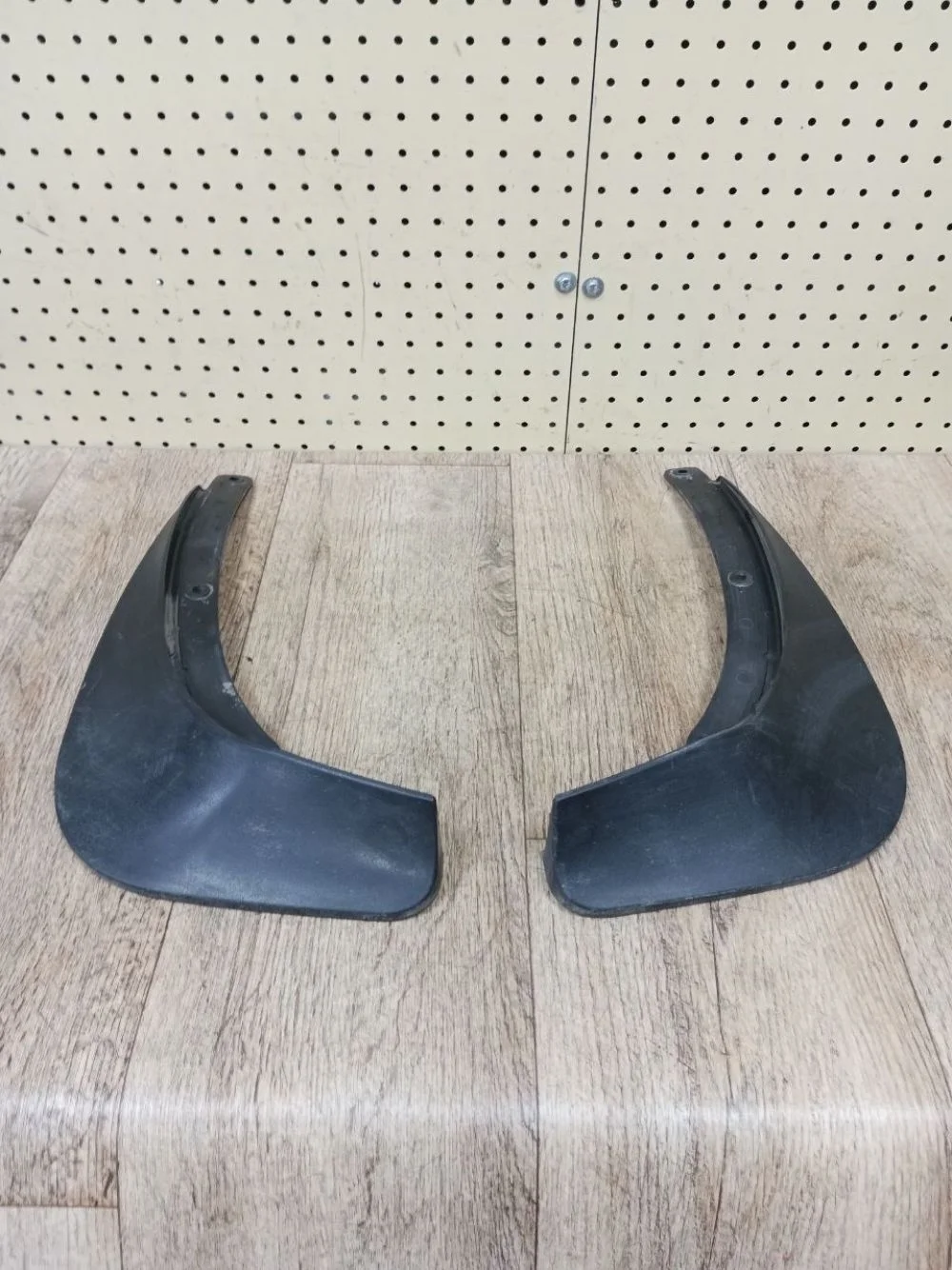 Брызговик задний Skoda Yeti I (2009—2014) Yeti I (2009—2014) SUV