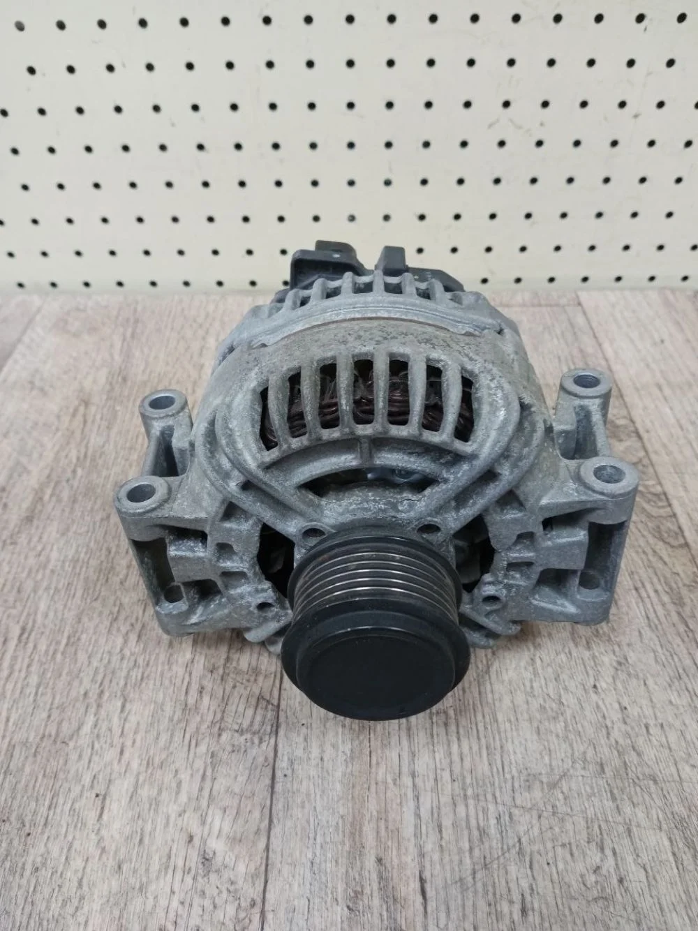 Генератор Audi Q5 I (2008—2012) Q5 I (2008—2012) 8R, B8, 8K 8K2