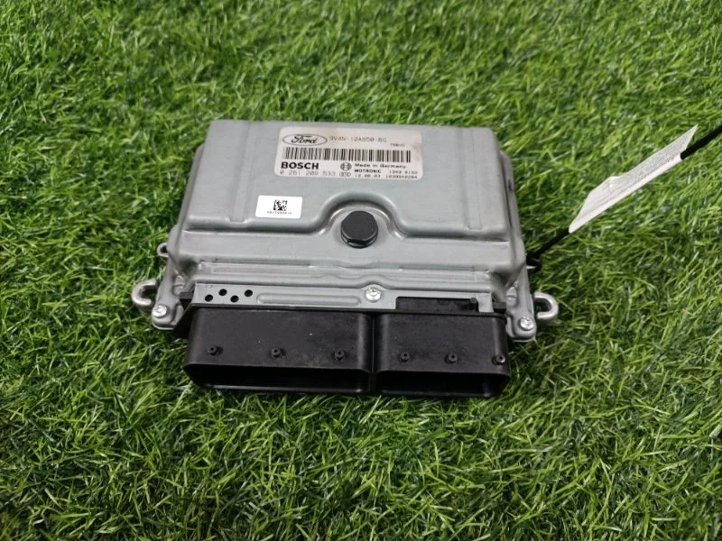 Блок управления двигателя Ford Kuga 2012 1373543 CBV VI5