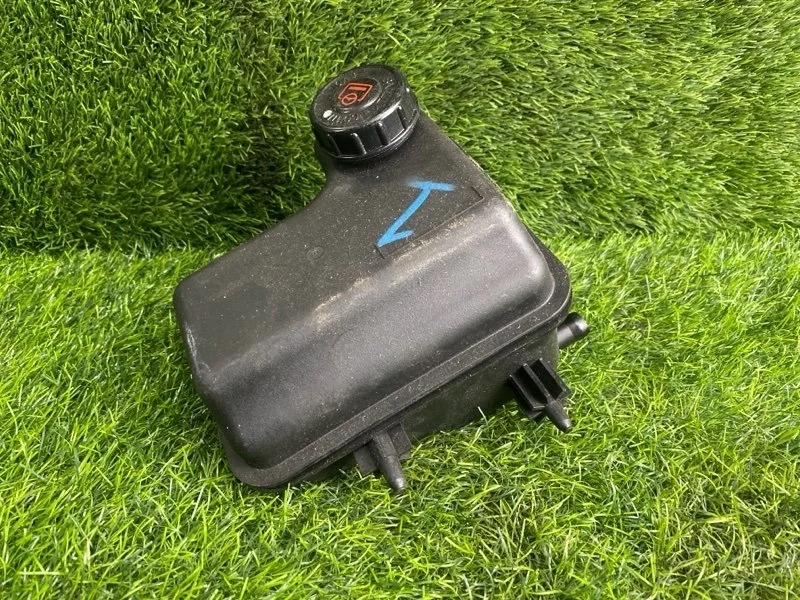 Бачок ГУР Citroen C5 9654185480 EP6CDT