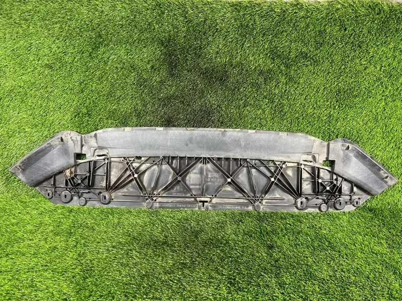 Защита бампера Audi A4 2001 8W0807611 B5 ADR 1.8