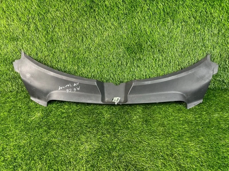 Накладка замка капота Audi A6 2005 4F0807081 C6 AUK 3.2