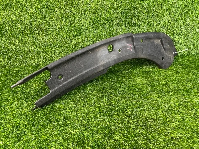 Накладка замка капота Audi TT 2006 8N0860442E 8N BVR 1.8T, передняя правая