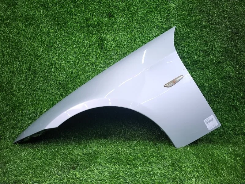 Крыло BMW 3-Series 2009 41357135679 E90 N43B20A, переднее левое