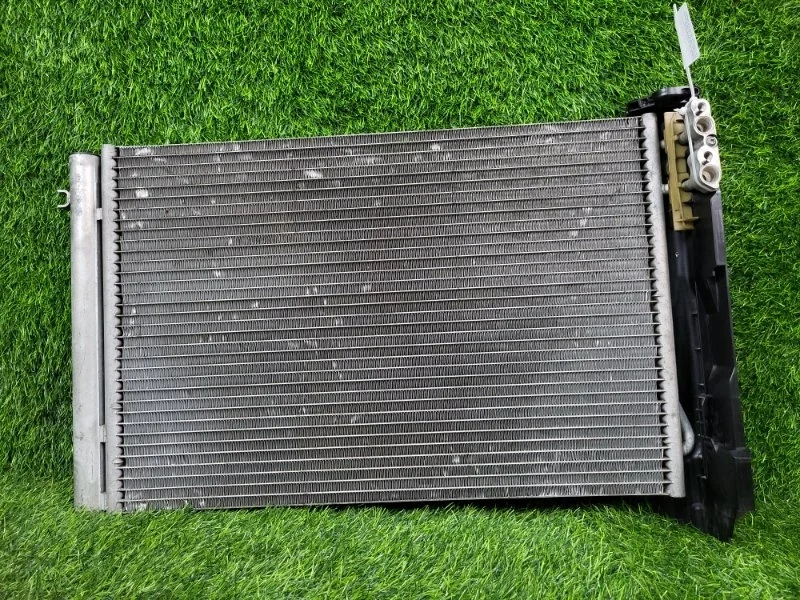 Радиатор кондиционера BMW 1-Series 2009 64536930038 E87 N52B30A