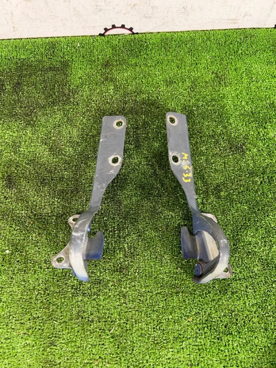 Петля капота Suzuki Jimny 2000 JB23W