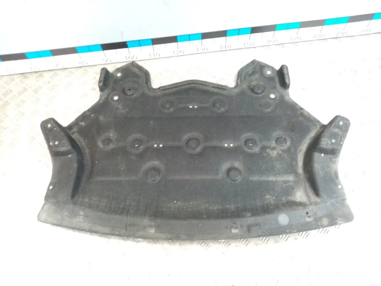 [Б/У] Защита антигравийная F15 F16 [Код: 00625035 ]