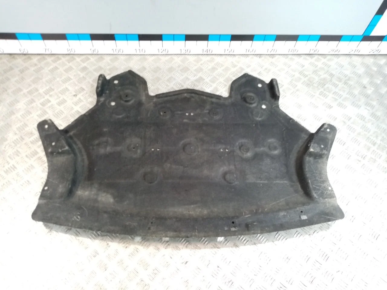 [Б/У] Защита антигравийная F15 F16 [Код: 00625036 ]