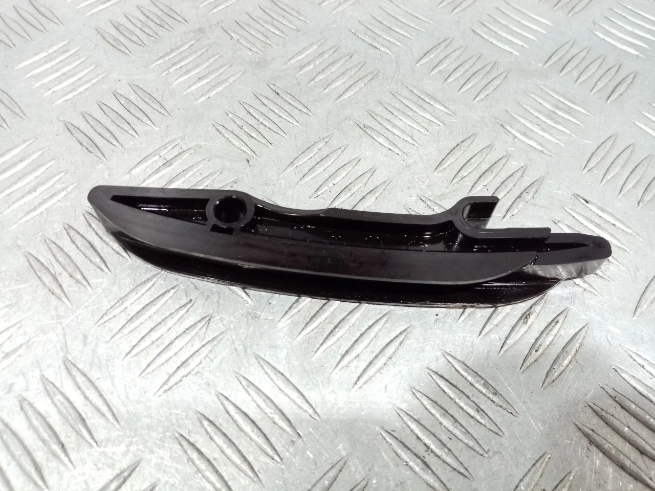 [Б/У] Планка цепи ГРМ (пластик) [Код: 00626268 ]