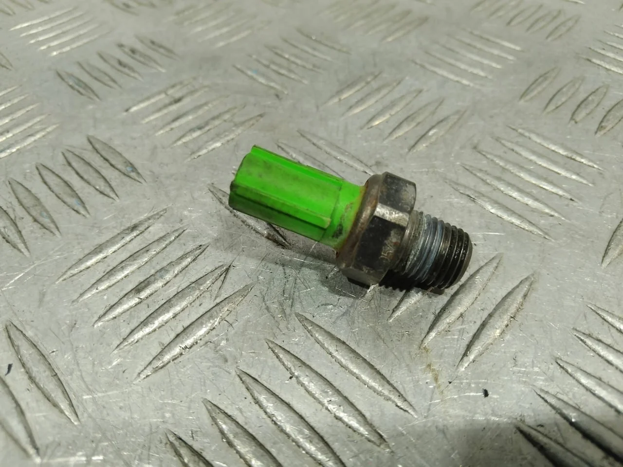 [Б/У] Датчик давления масла Ford [Код: 00626021 ]