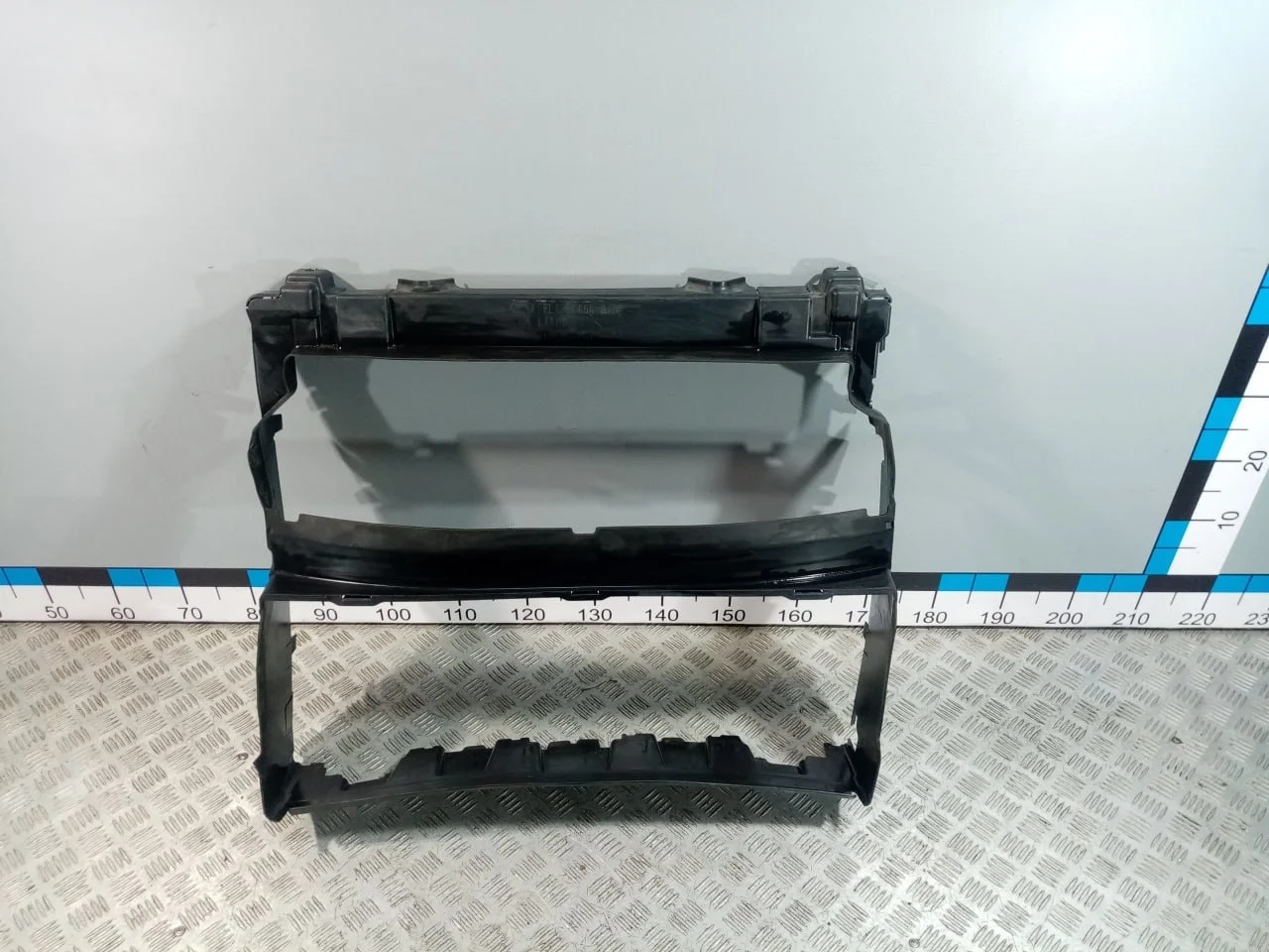 [Б/У] Воздуховод радиатора верхний [Код: 00620788 ]