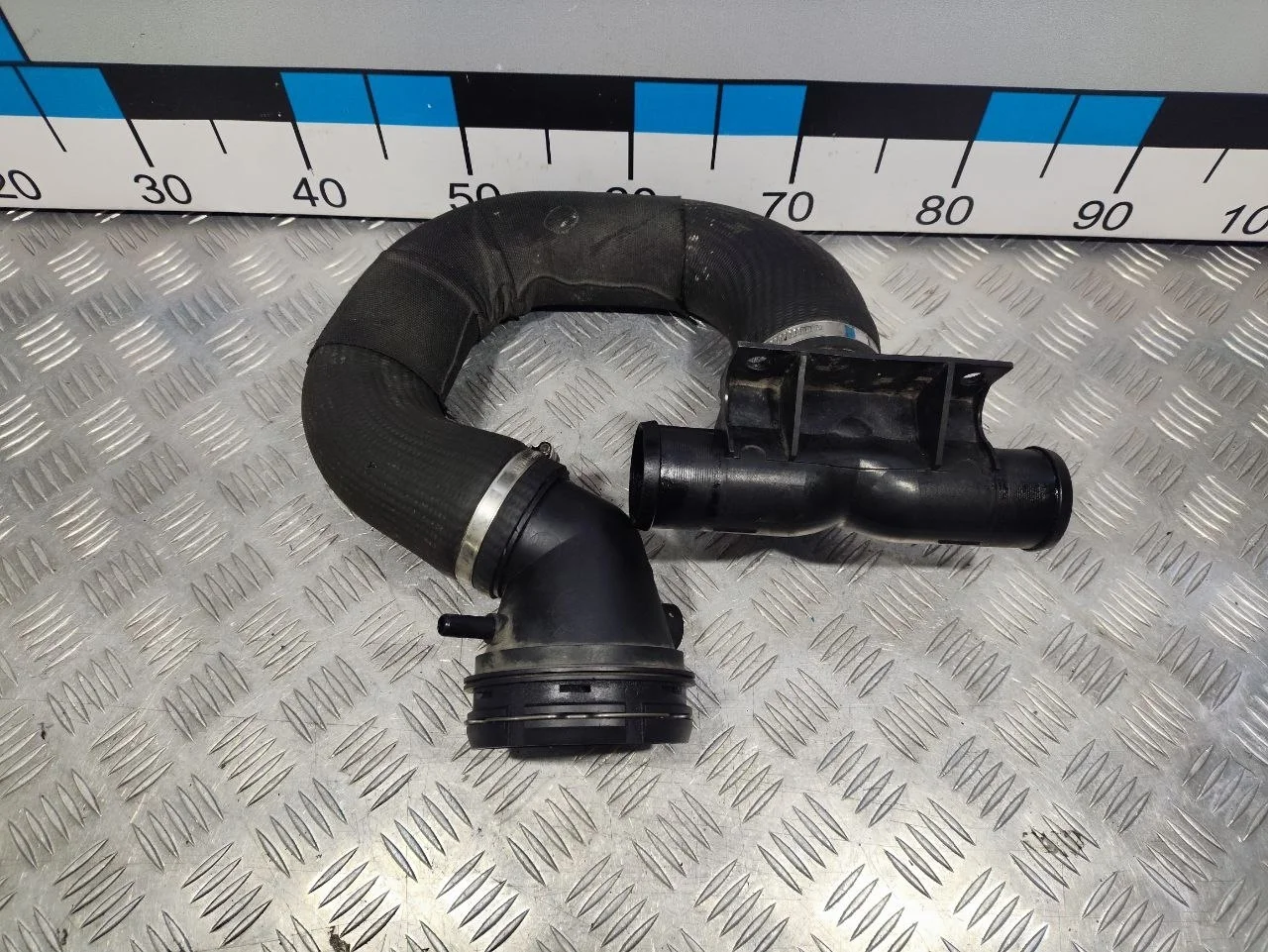 [Б/У] Патрубок интеркулера Land Rover [Код: 00620519 ]