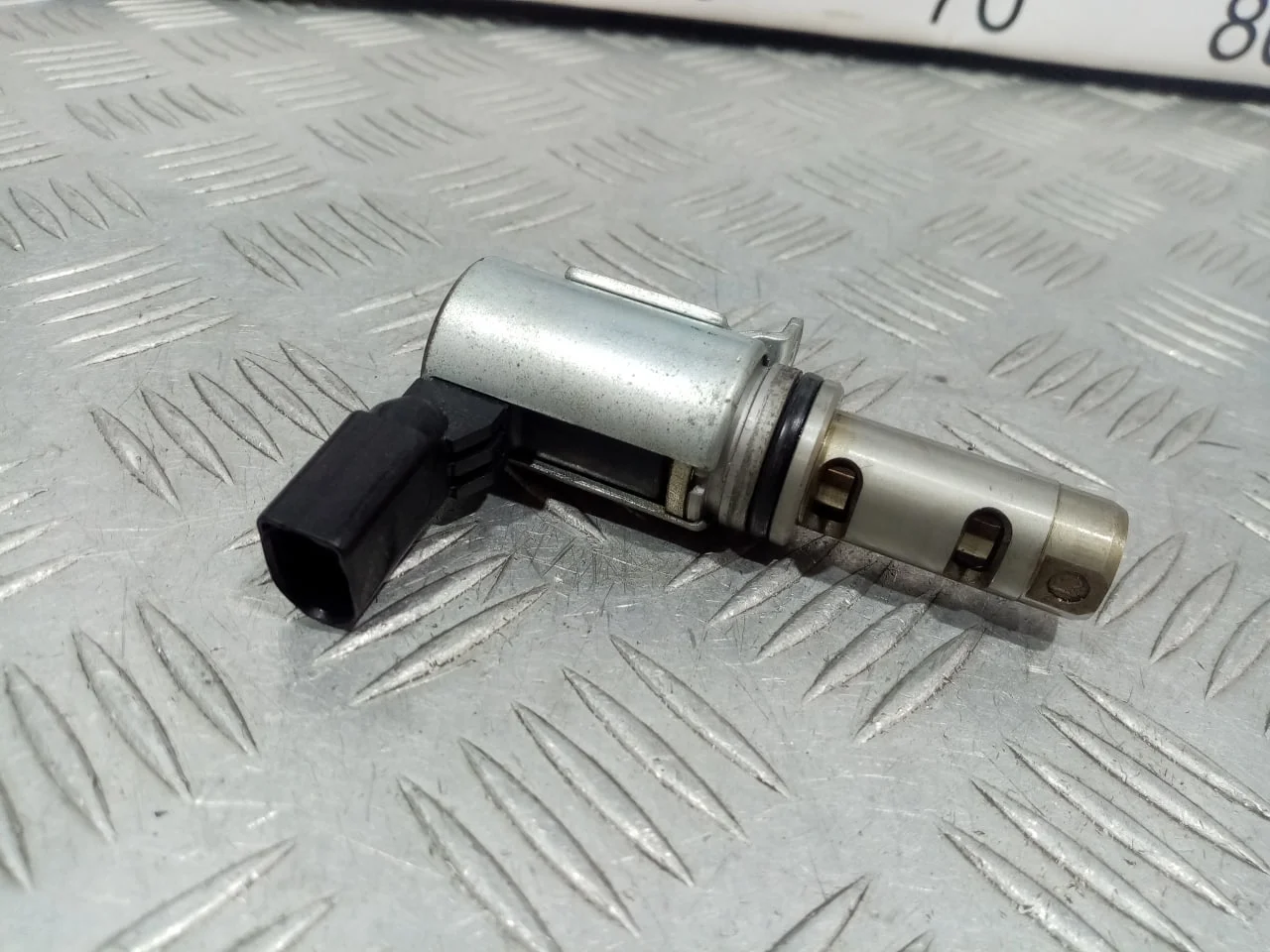 [Б/У] Клапан электромагнитный изменения фаз ГРМ [Код: 00622295 ]