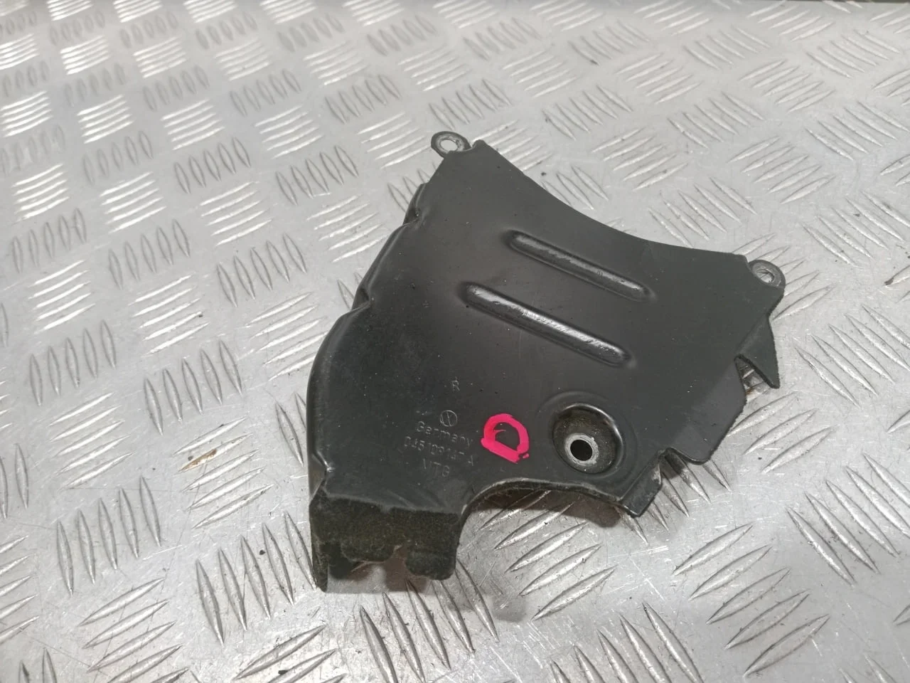 [Б/У] Кожух ремня ГРМ средний [Код: 00624817 ]