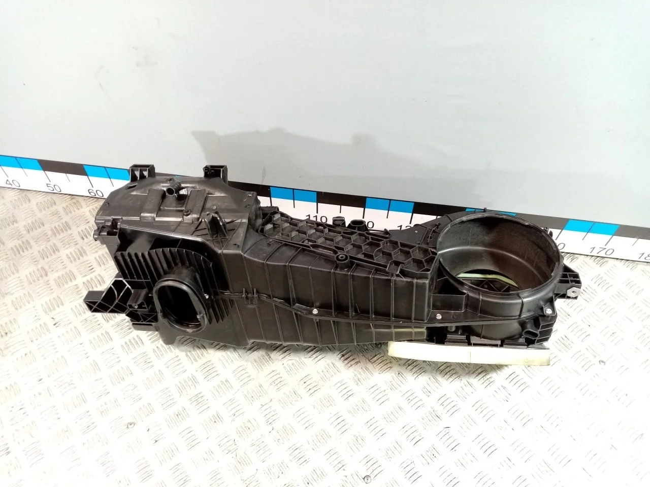 [Б/У] Корпус отопителя [Код: 00623297 ]