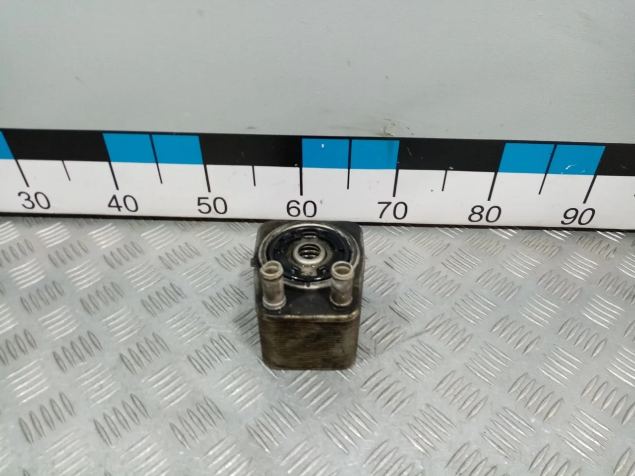 [Б/У] Радиатор масляный VAG [Код: 00623975 ]