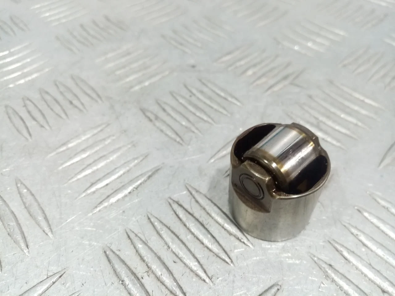 [Б/У] Толкатель ТНВД [Код: 00622409 ]