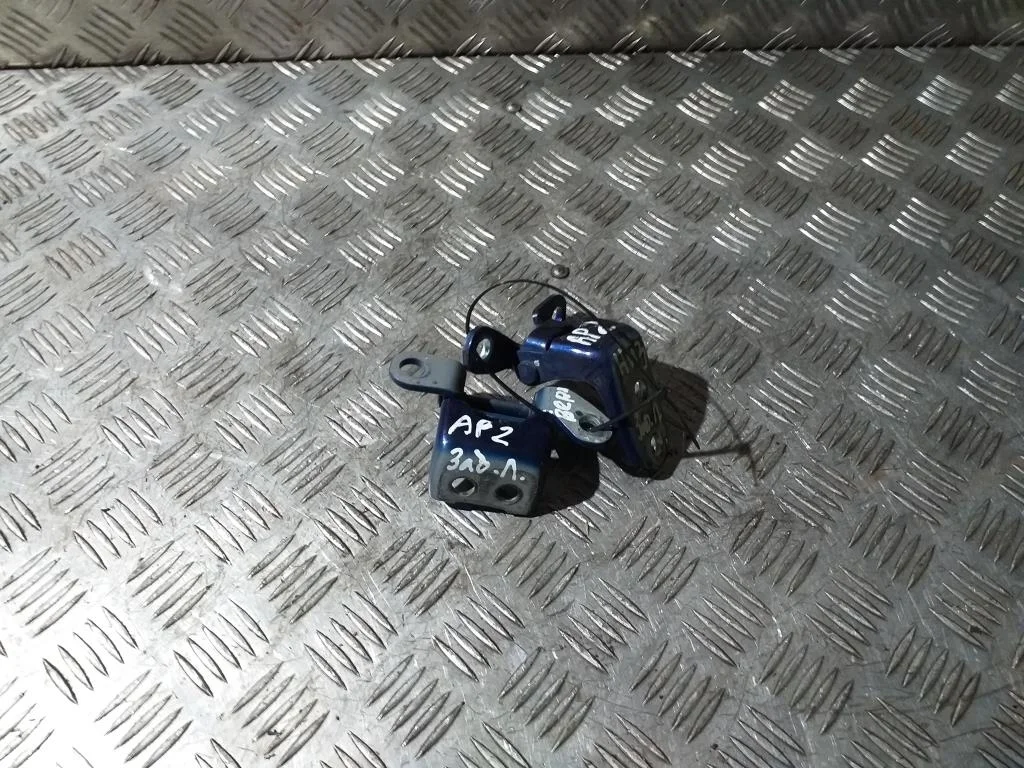 Петля двери задней левой верхняя HONDA Accord VII