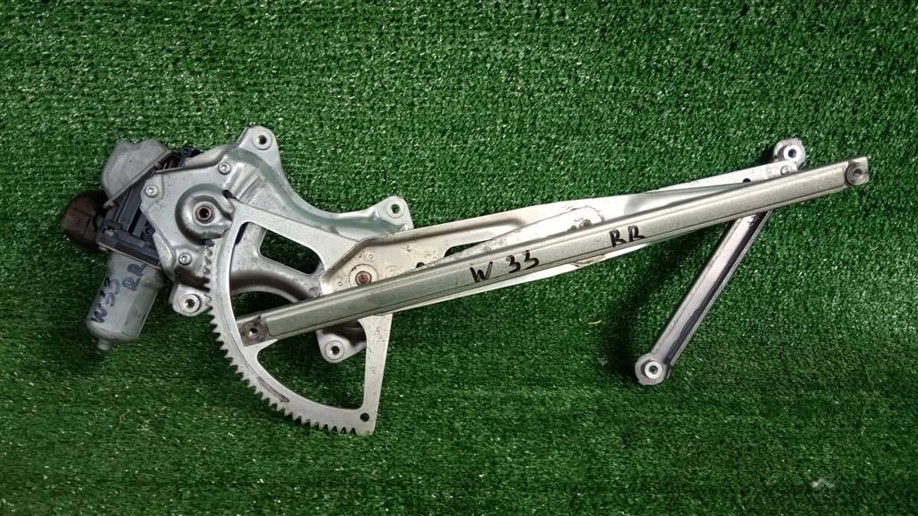 Б.у. стеклоподъемник TOYOTA PRIUS ZVW30 TOYOTA PRIUS ZVW30