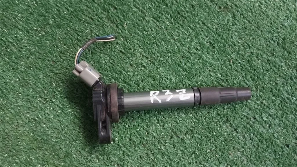 Б.у. катушка зажигания TOYOTA RAV4 ZSA30 TOYOTA RAV4 ZSA30