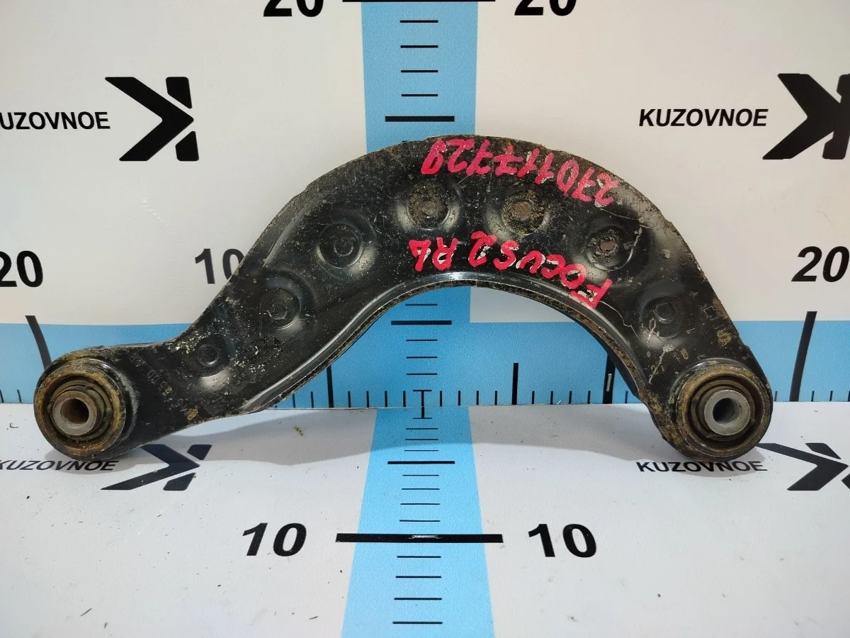 Рычаг Ford Focus 2010 CB4