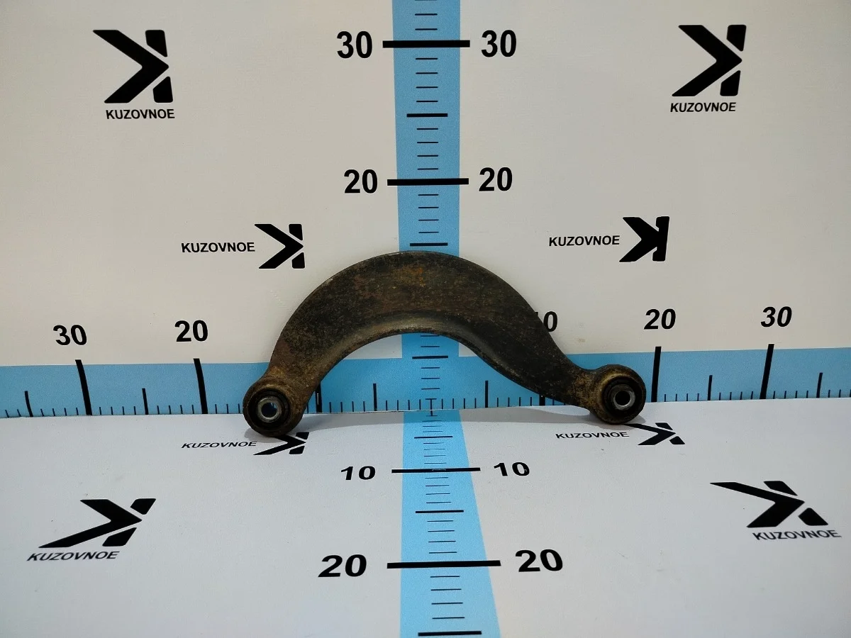 Рычаг Ford Focus 2012 CB8