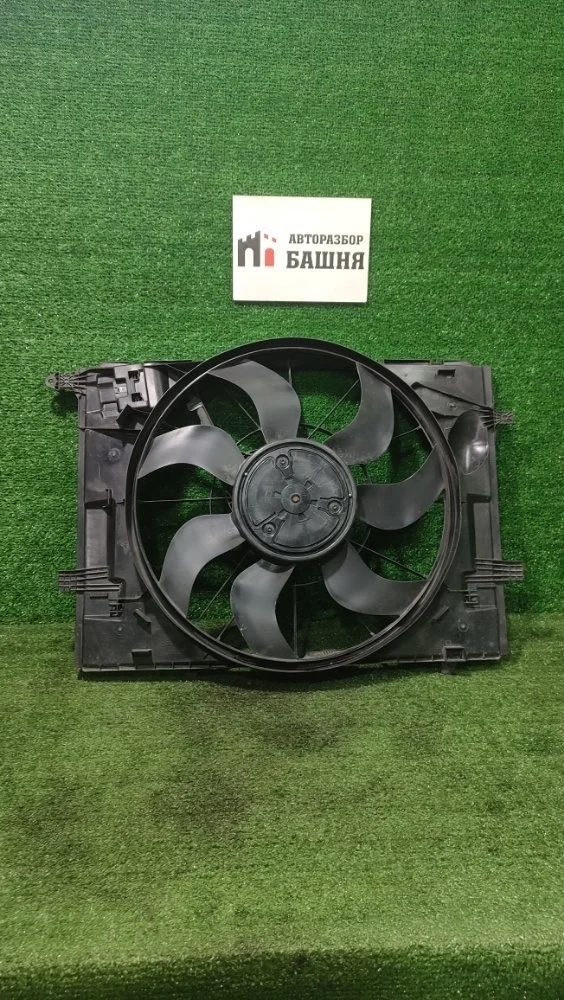 Диффузор радиатора Mercedes E-Class 2018 A0999061800 W213 654.920