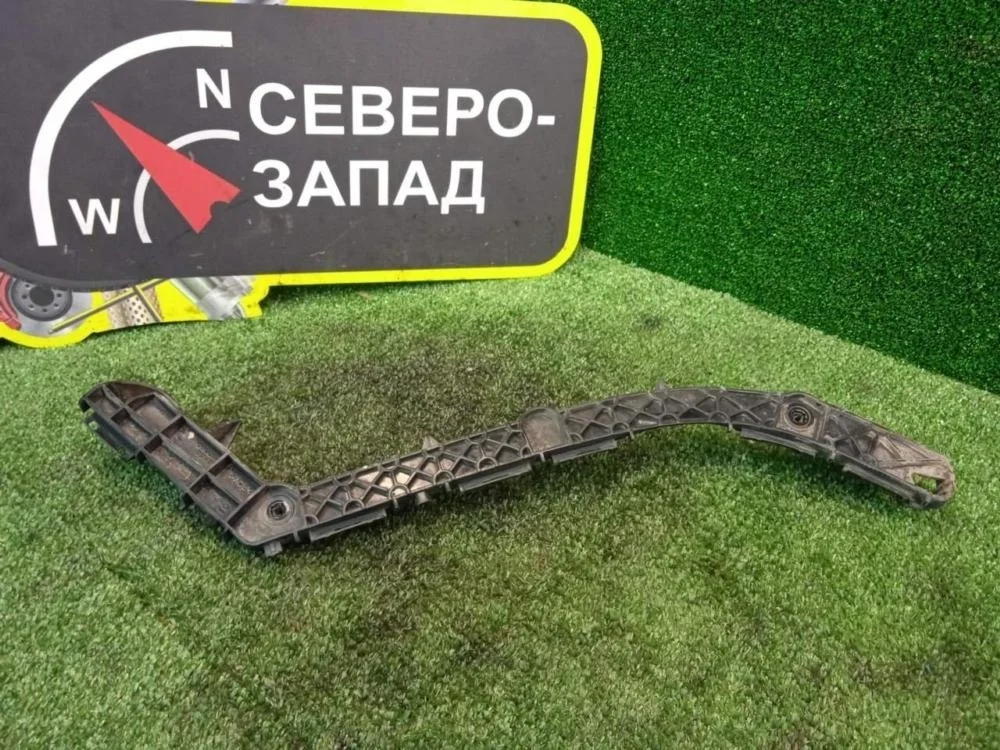 Кронштейн бампера Toyota Land Cruiser Prado 2012 5215660080 150 1GRFE, задний левый