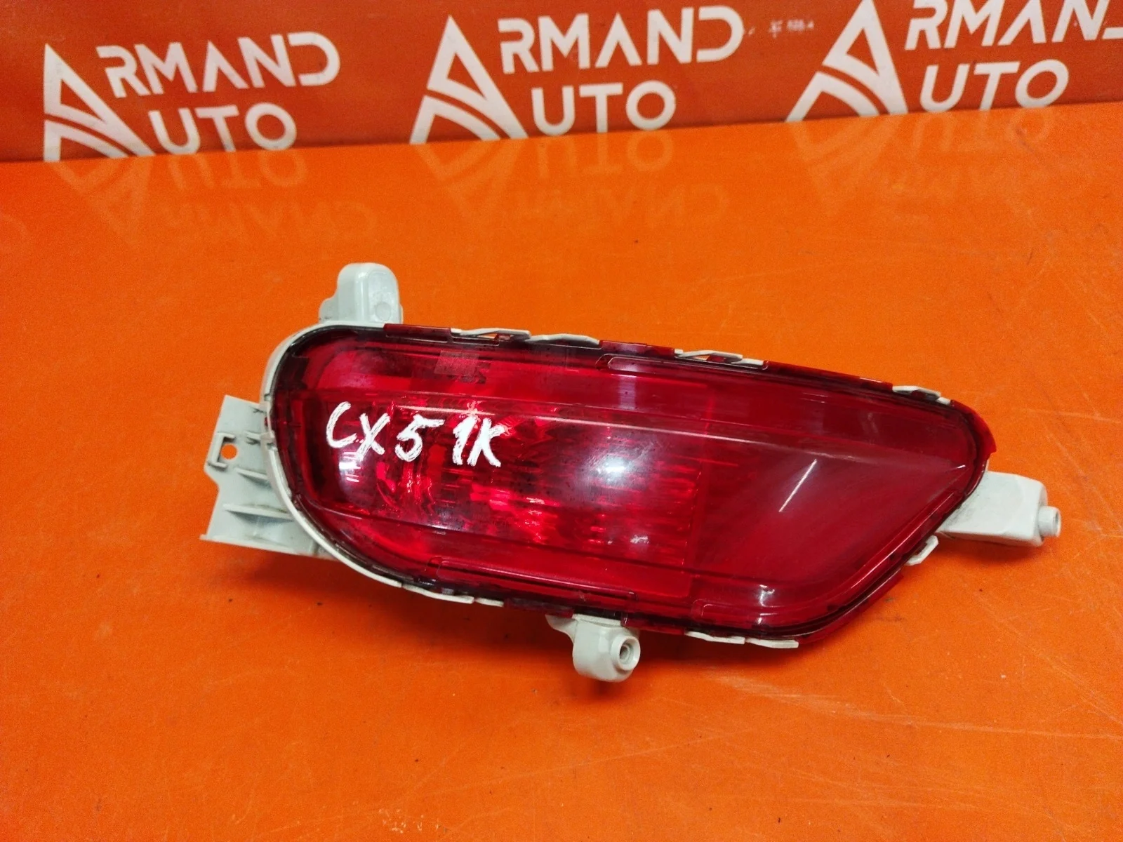 Фонарь противотуманный Mazda CX-5 2017-нв